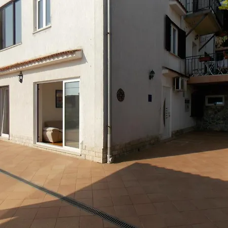 Apartment Ika