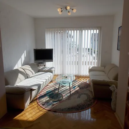 Apartment Ika *